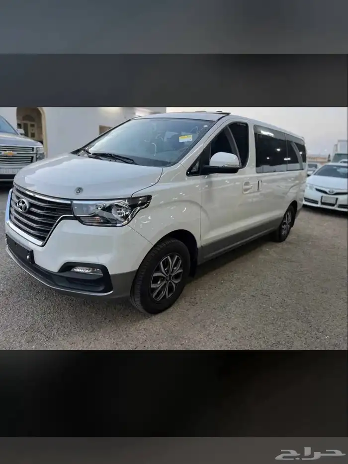 أفضل مؤسسة بمجال النقل الجامعي ونقل الطالبات 4