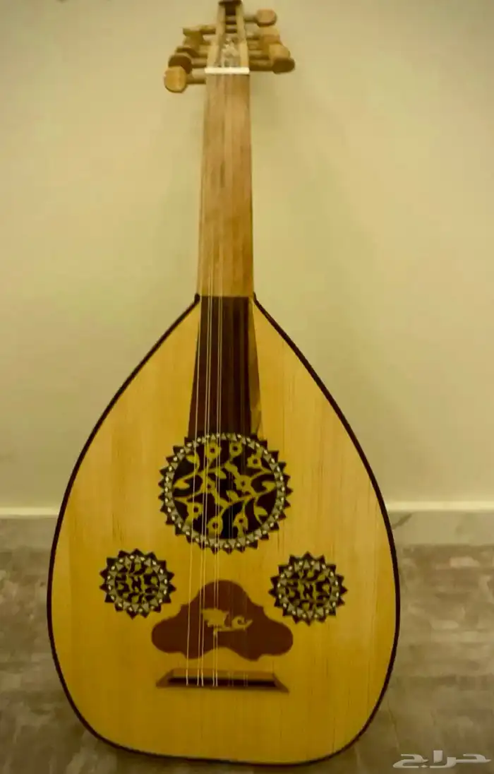 عود موسيقي 0