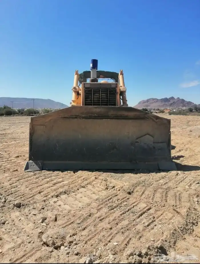 بلدوزر للايجار 155 0