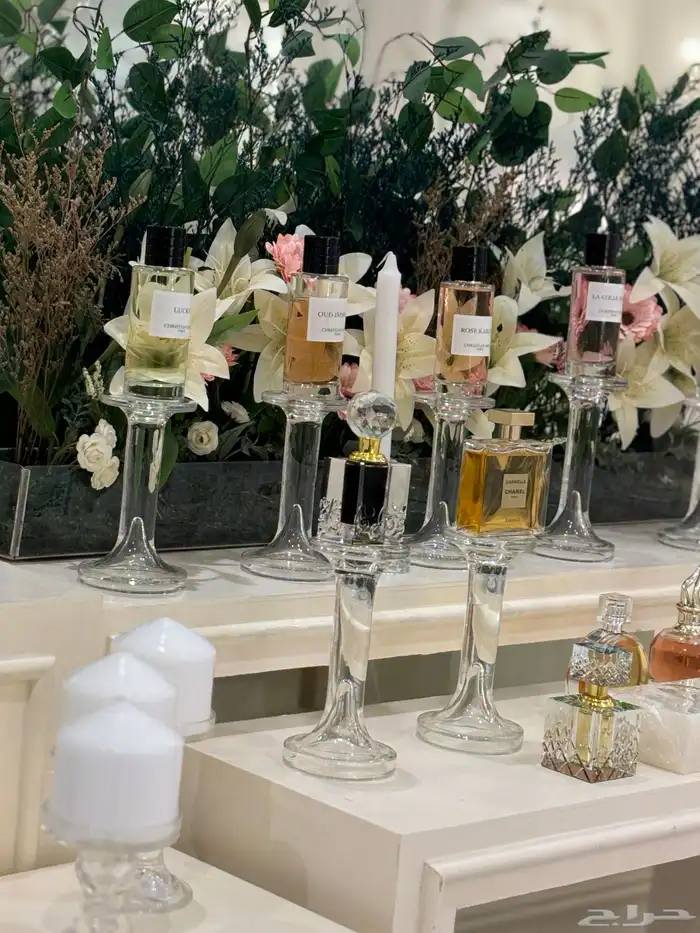 كورنر عطور طاولة عطور جدة 14