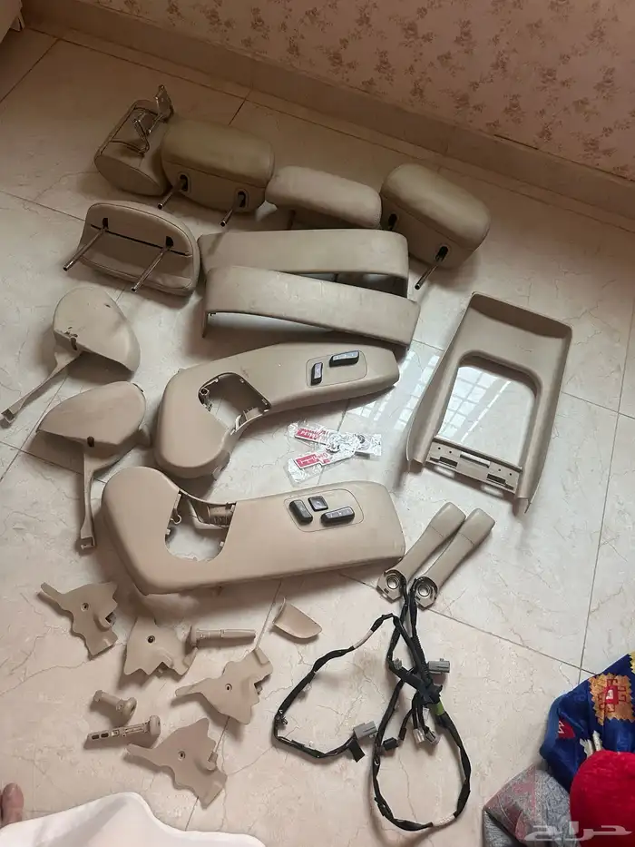 قطع غيار لكزس 460 10