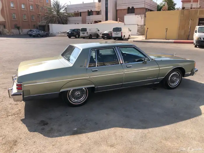 اهل اول وينكم بونتياك برزيان 1986 نظيف جدا. السعر 75000 2