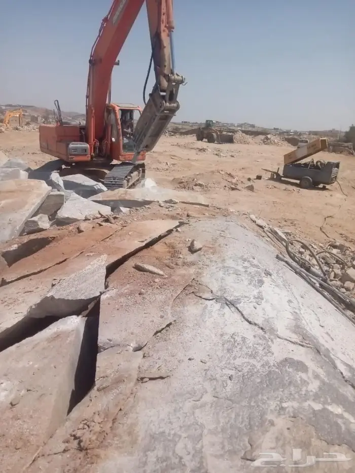 كمبريشم شنيور لتخريم وتكسير تفتيت الصخور وبناء الحجر ربراب 5
