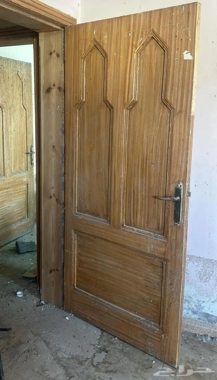 أبواب خشب مستعمله للبيع في مدينة مكة 0