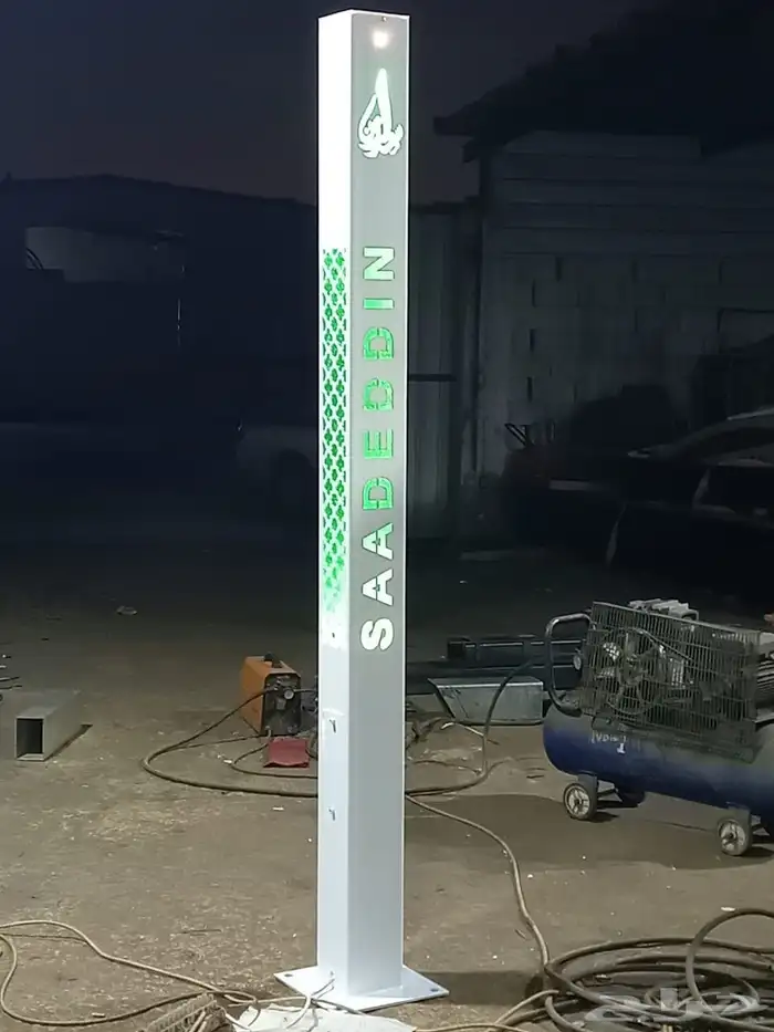 اعمدة شوارع وكشافات وقواعد خرسانيه وأعمدة ديكورية 24