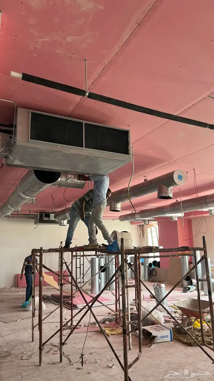 دكت مخفي للمحلات التجارية والمباني الإدارية 14