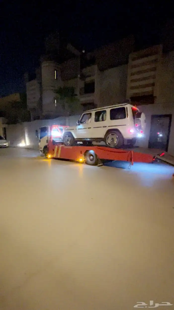 سطحه متجهه الجنوب غلاقات 0