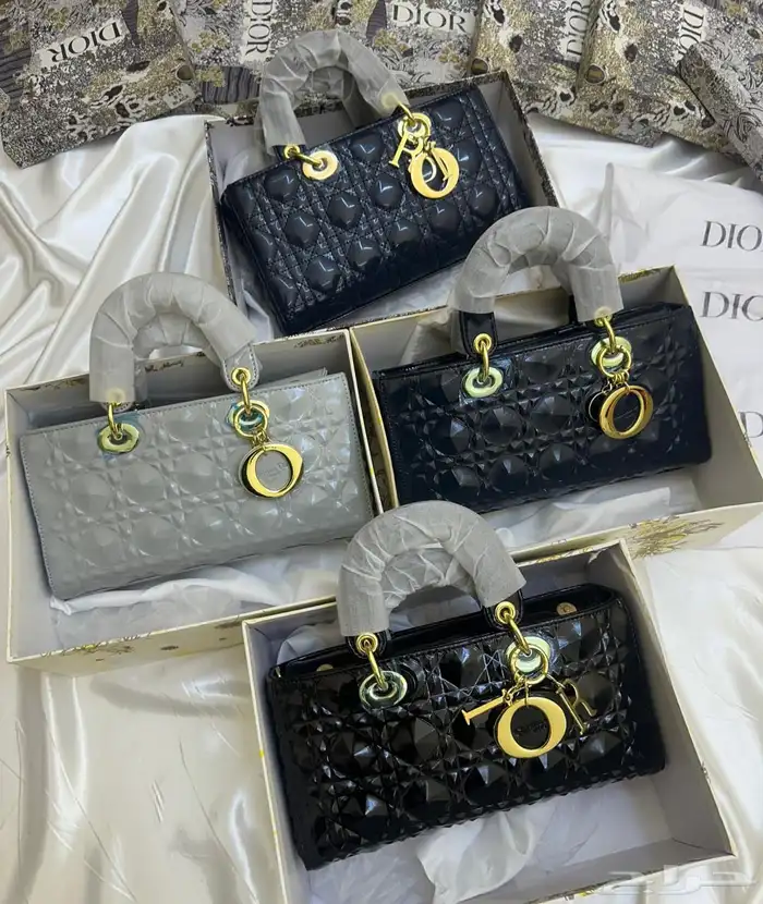 عرررض شنط وشوزات مدرسه وجامعه وطلعات 47