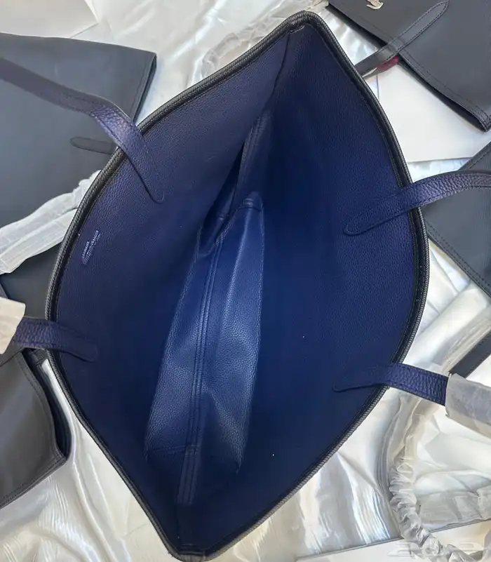 عرررض شنط وشوزات مدرسه وجامعه وطلعات 2