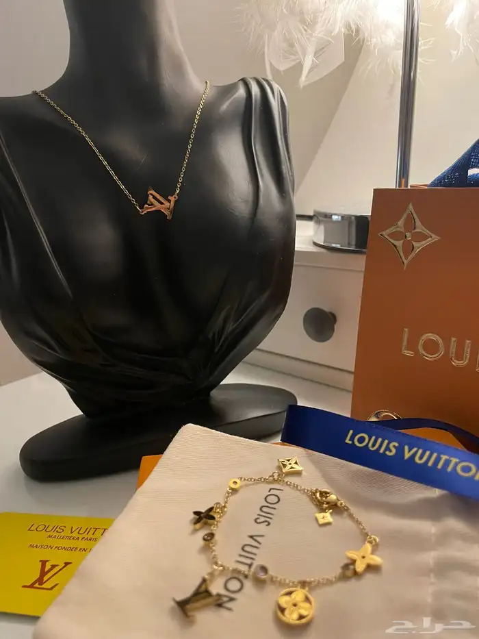 شنط وشوز هاي كواليتي 64