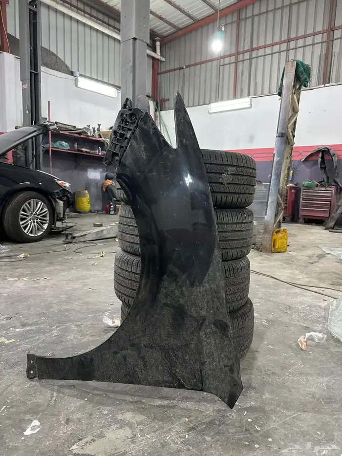 قطع لكزس 2013 Es وكمان قطع كيا سيورت تاق 2