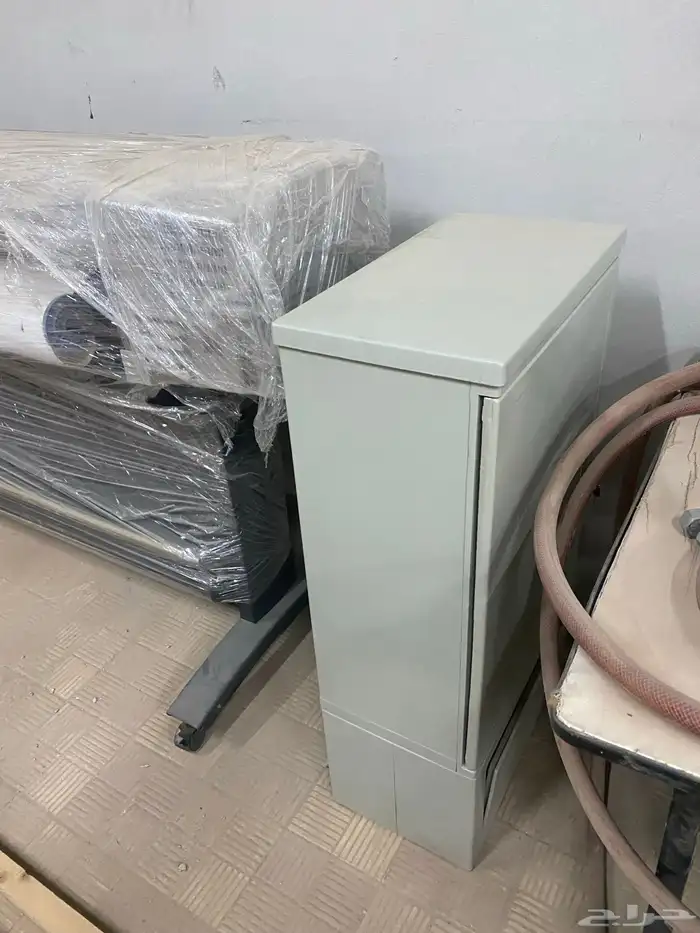 طابعه مخططات ملونه HP C7770B 1