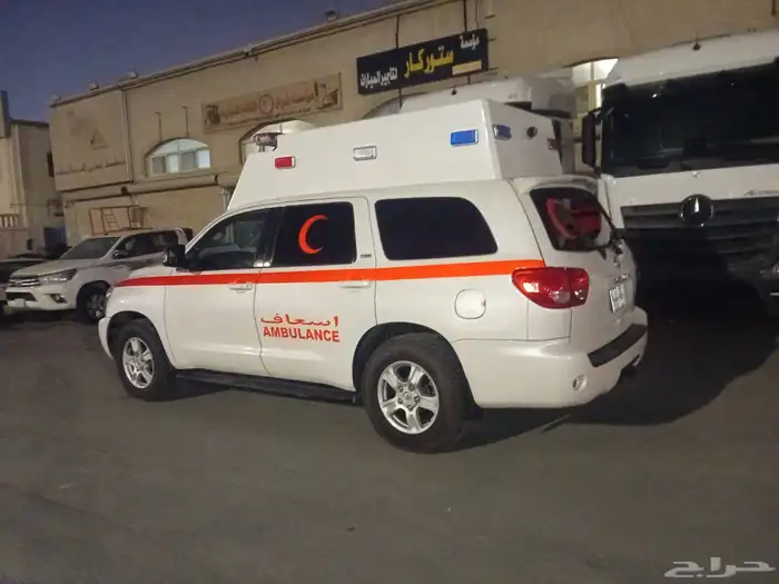 للبيع او للإيجار جيب لاندكروزر بنزين وديزل اسعاف 6