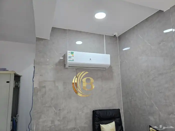 تنفيذ اعمال اكرليك مدارس مكاتب مراكز 2