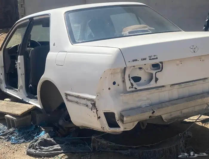 عندي سيارة تشليح كرون الموديل 98 5