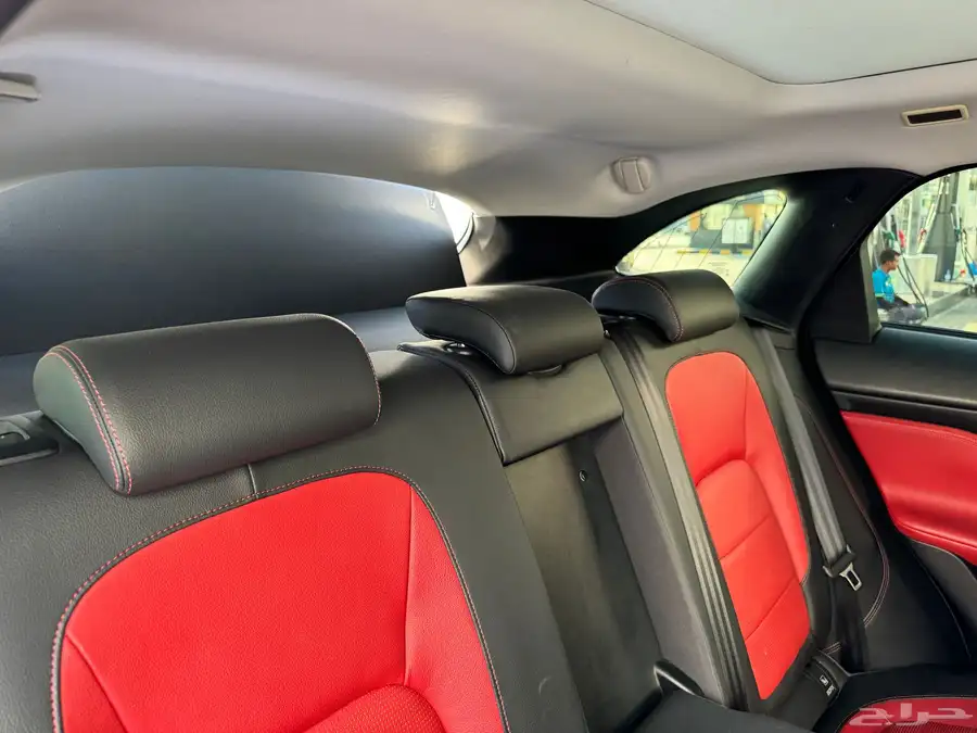 جاكوار اف بيس 2018 (Jaguar F-Pace 2018 18