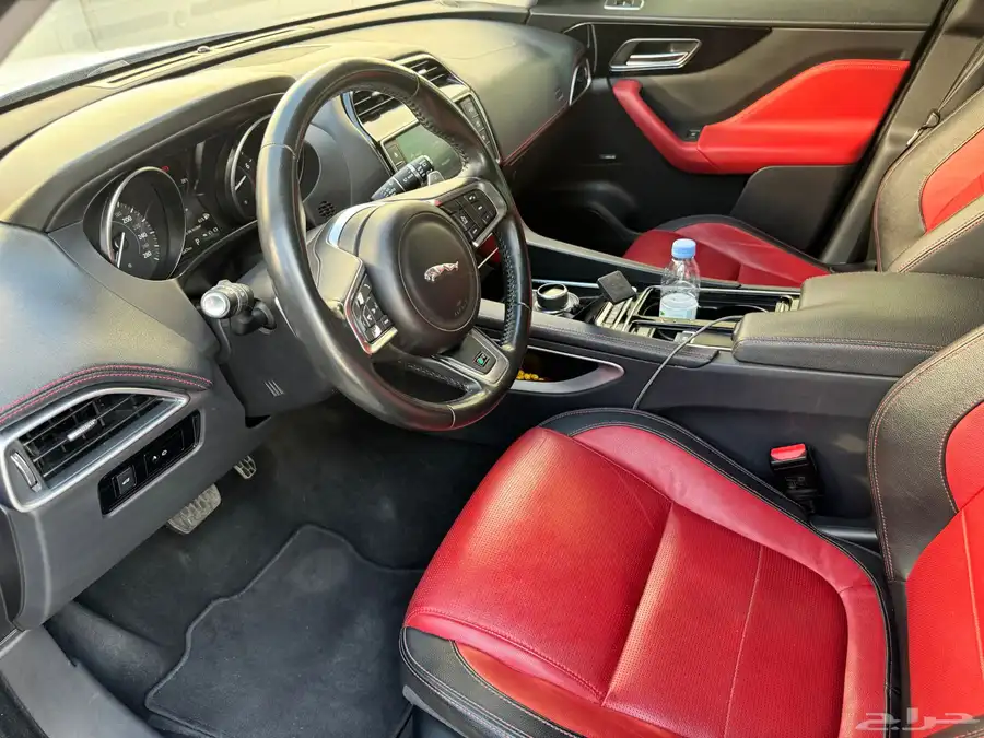 جاكوار اف بيس 2018 (Jaguar F-Pace 2018 11