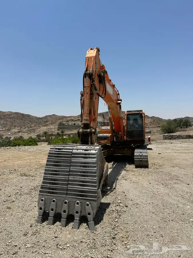 بوكلين دوسان مقاس 225 مديل 2012 1