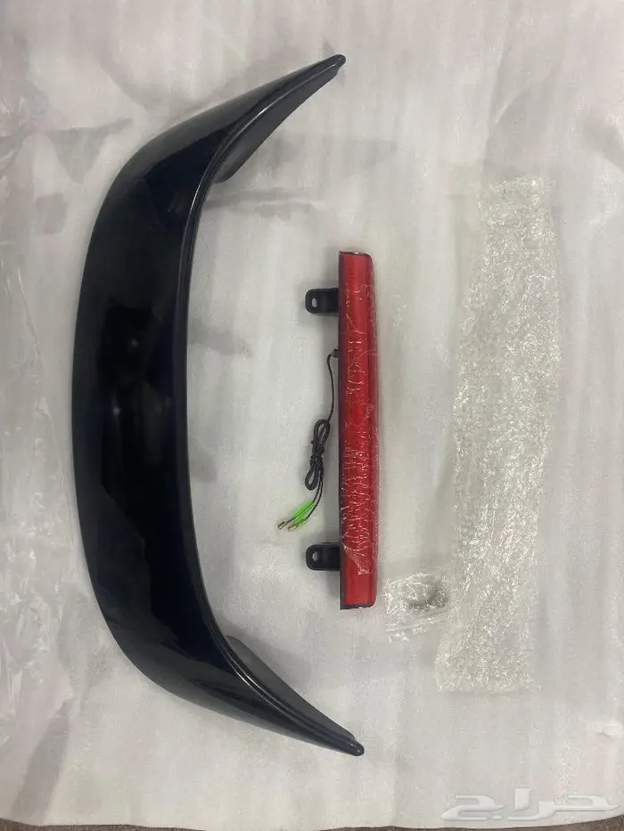 للبيع جناح جديد للقولدوينق من 2001 الى 2017 2