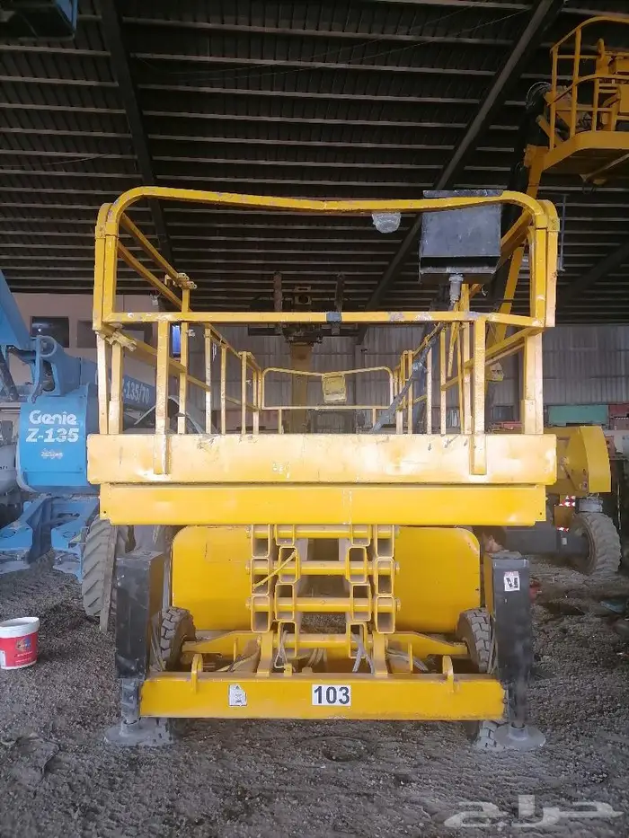 سيزر ليفت JLG و HAULOTTE للإيجار والبيع 0