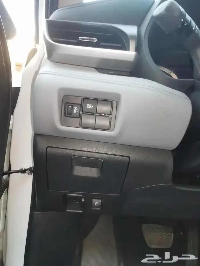 هاي لاندر LE هايبرد 4   4 ابيض 2024 6