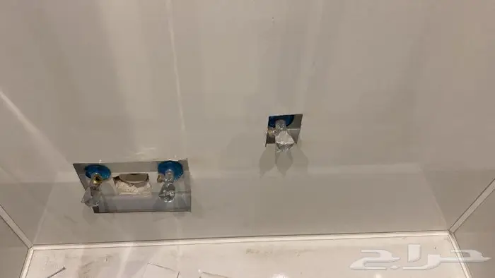 السباكه والكهرباء 0