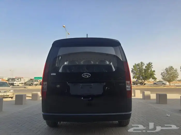 هونداي ستاريا 11راكب ديزل موديل 2026 6