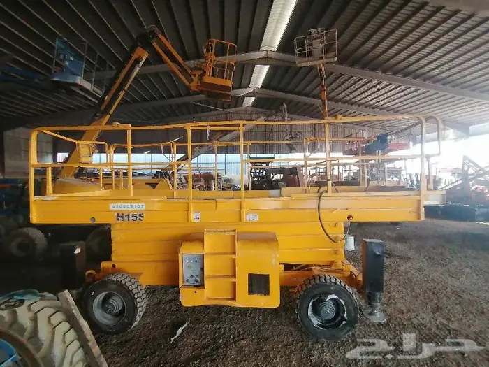 سيزر ليفت JLG و HAULOTTE للإيجار والبيع 5