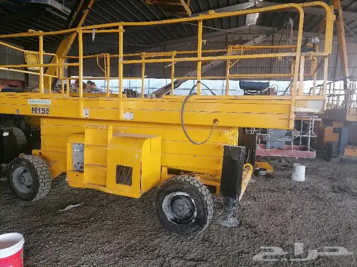سيزر ليفت JLG و HAULOTTE للإيجار والبيع 6