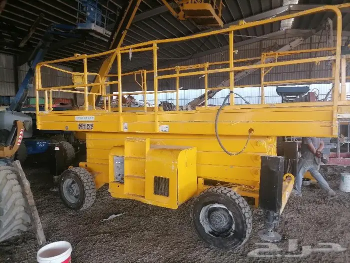سيزر ليفت JLG و HAULOTTE للإيجار والبيع 7