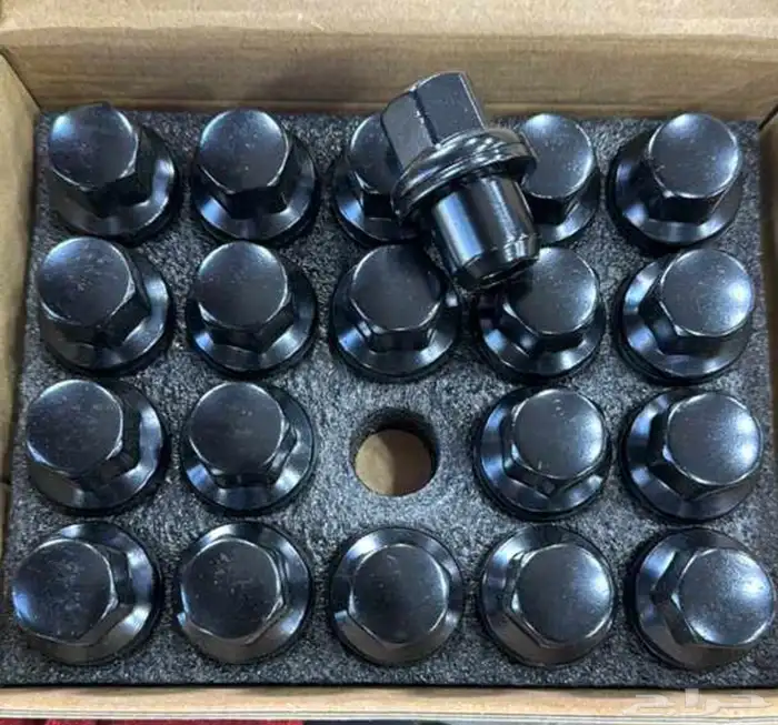 WHEEL NUTT RANGE ROVER 0