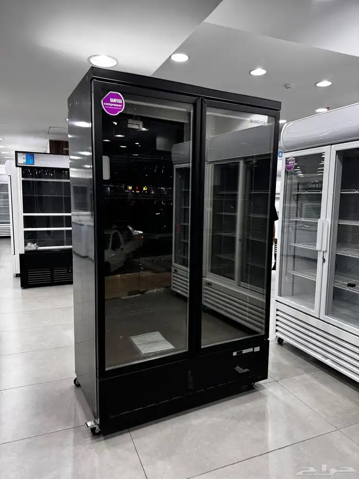 فريزر بانكول 2 باب زجاج 126 اسود - أبيض 0