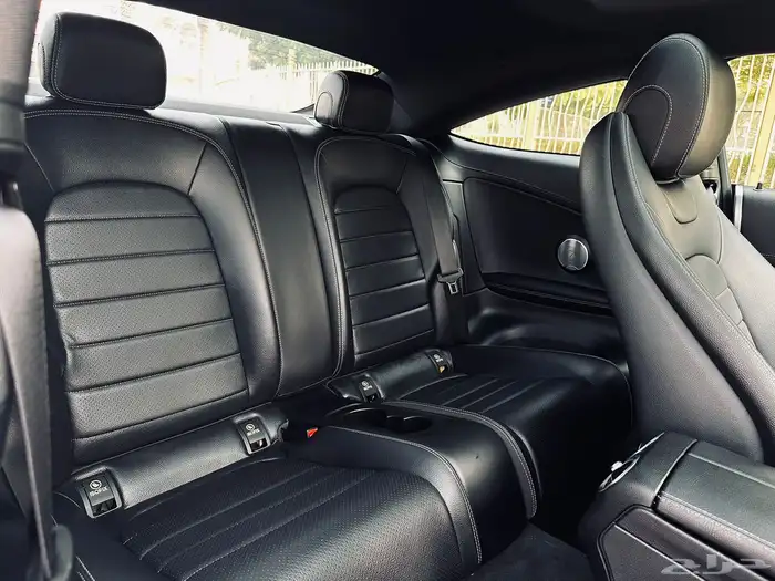 مرسيدس C300 الموديل 2017 وإصدار بطاقة مقيم الأماراتية 4