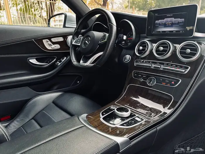 مرسيدس C300 الموديل 2017 وإصدار بطاقة مقيم الأماراتية 3