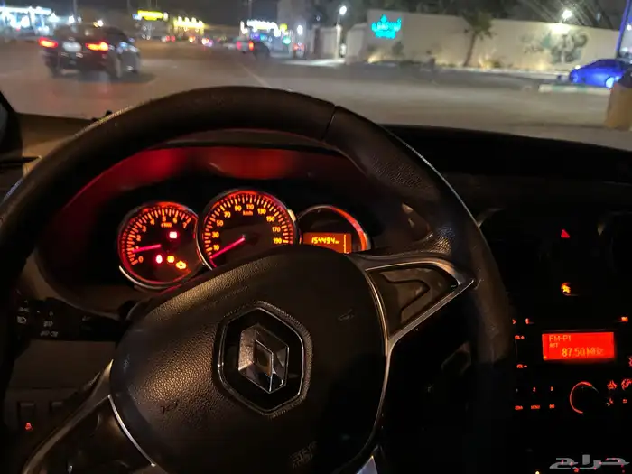 للبيع رينو2020 4