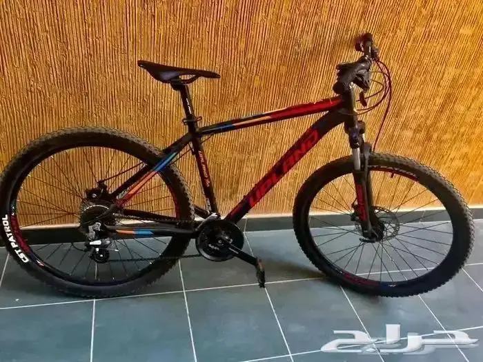 دراجات شبه جديدة مع الاكسسوارات بأسعار مخفضة 0