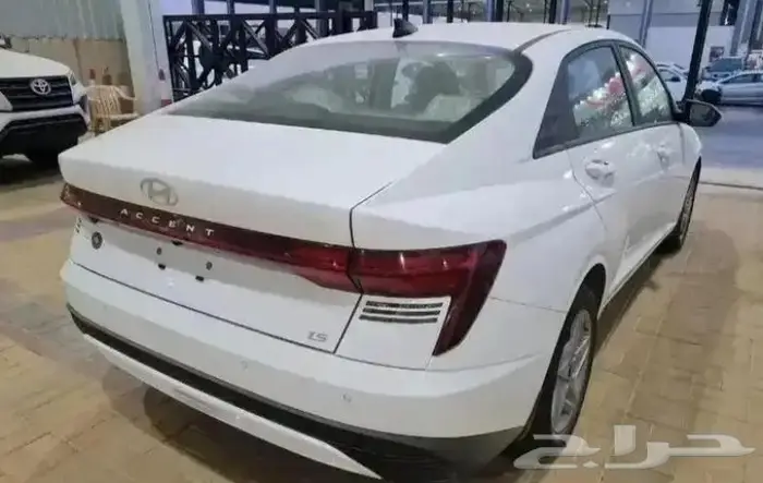 هيونداي اكسنت 2025 4