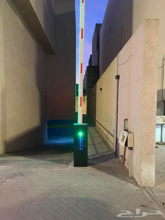 بوابة مرور السيارات 0