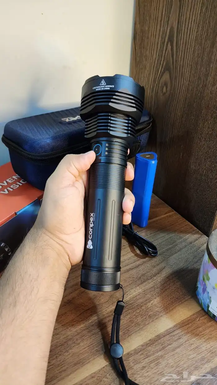 كشافات راس وكشافات يدوية احجام ضخمة باسعار رائعه وخصومات 16