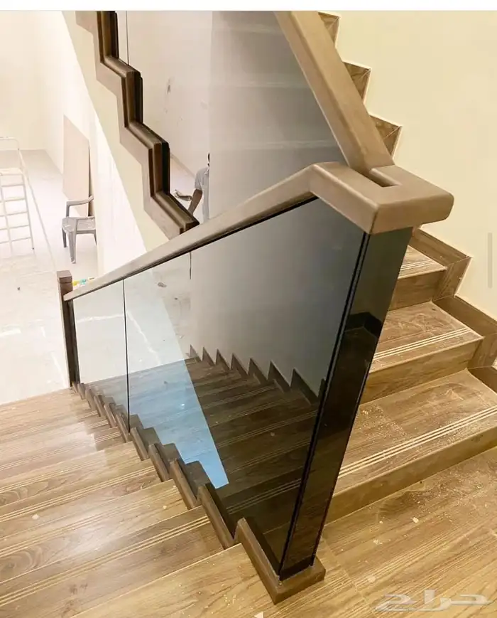 معلم زجاج 10