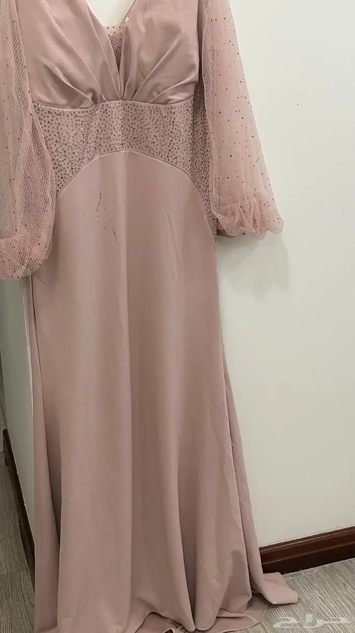 فساتين للبيع على 150للقطعه 1