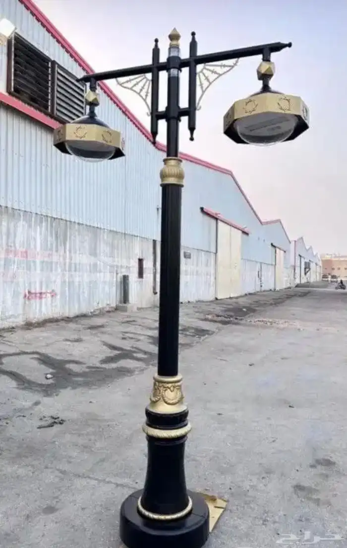 اعمدة وكشافات شوارع قواعد خرسانيه  اعمدة ديكوريه كوابل كهرب 12