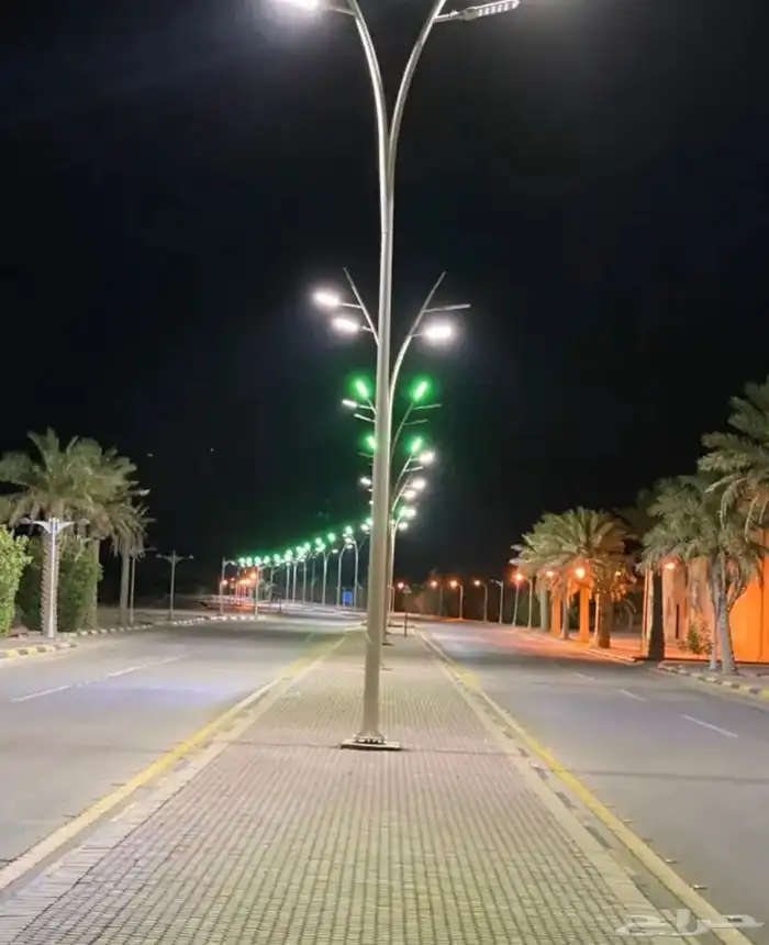 اعمدة وكشافات شوارع قواعد خرسانيه  اعمدة ديكوريه كوابل كهرب 2