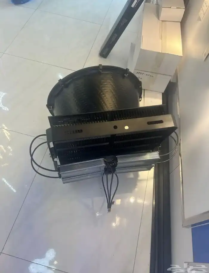 اعمدة وكشافات شوارع قواعد خرسانيه  اعمدة ديكوريه كوابل كهرب 26