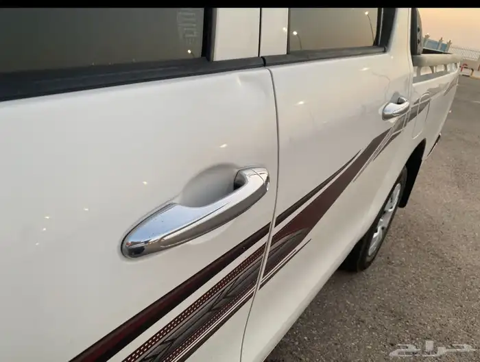 للبيع هايلكس GLX غمارتين مديل 2018 TOYOTA HILUX ممشى قليل 12