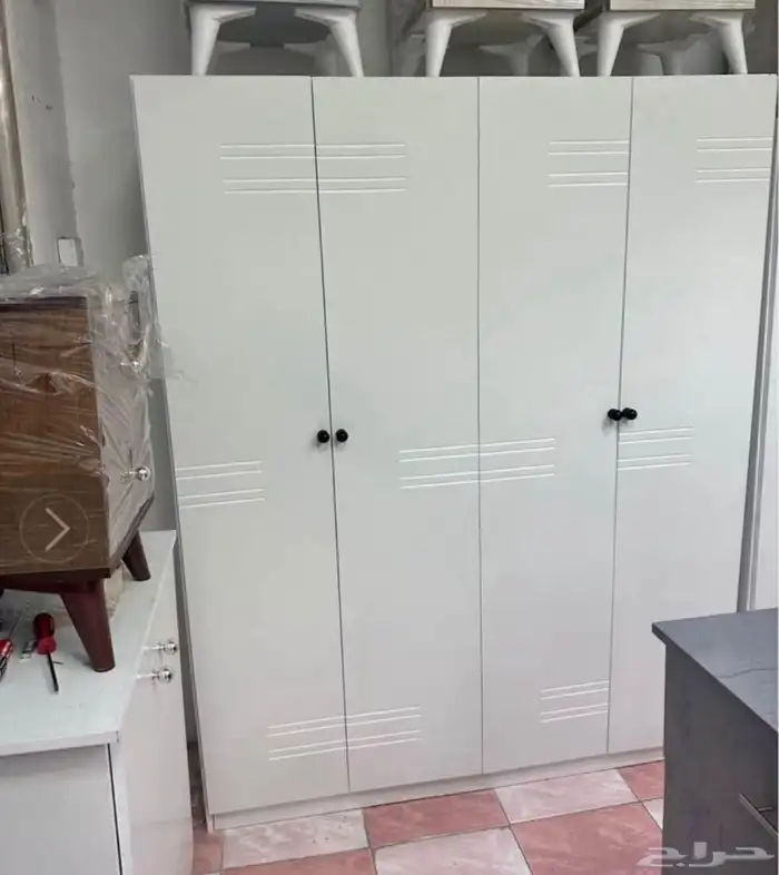دولاب الملابس صغير و كبير متوفر جديد سرير خشب متوفر 7