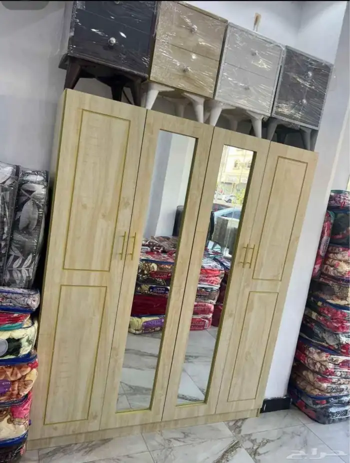 دولاب الملابس صغير و كبير متوفر جديد سرير خشب متوفر 5