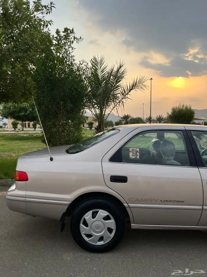 تويوتا كامري 2002 ( مباع ) 5