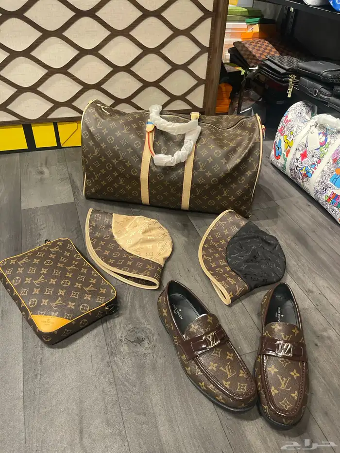 شنطه ظهر ماركات عالميه 3