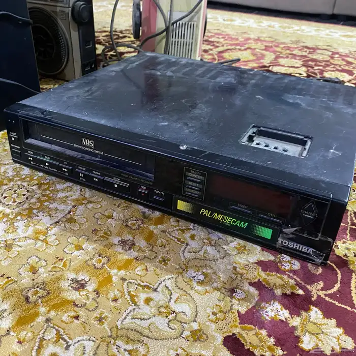 راديو وتلفون واغراض تراثيه قديمة 9